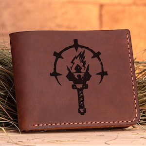 Cartera de cuero Darkest Dungeon, regalo para gamer, cartera de cuero personalizada para hombre, regalo geek personalizado, regalo para él, regalo para esposo k243