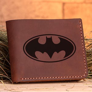 Portafoglio di fumetti Supereroe Portafoglio regalo uomo personalizzato Portafoglio in pelle invecchiata Regalo marito per papà, regalo fidanzato, regalo di Natale per lui