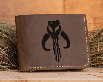 Mandalorian Wallet Star Wars Gift Personalized Mens Wallet Engraved Leather Wallet Mens Husband Gift Gift Boyfriend, Gift for Him Star Wars