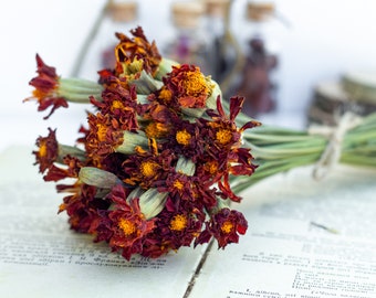 Dried marigolds, dried flowers, Tagetes patula, dried flower heads, Marigold Flowers, Tagetes Erecta