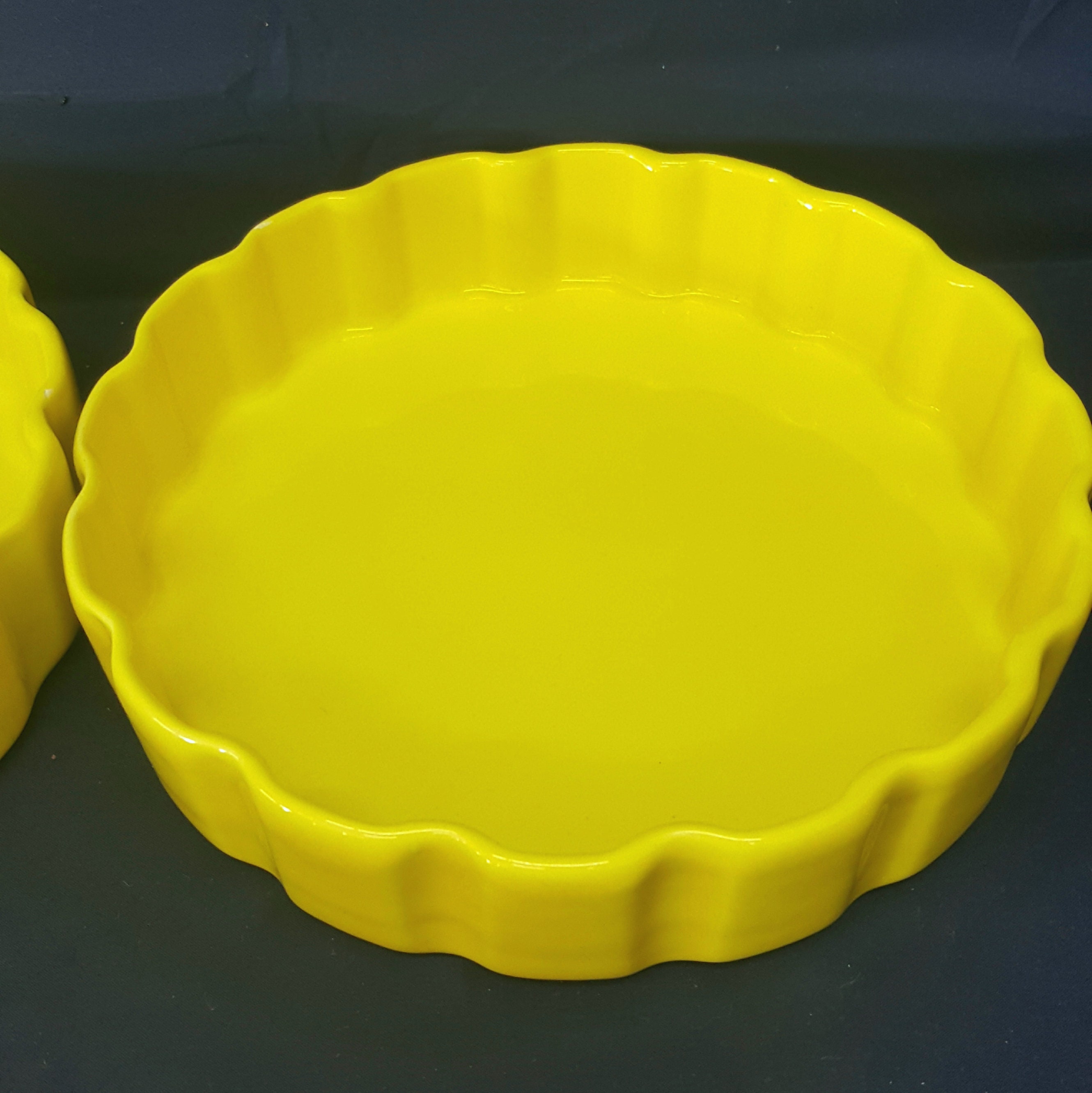 2 Vintage California Pottery Fluted Edge 9" X 2" Deep Pie Plates - Etsy