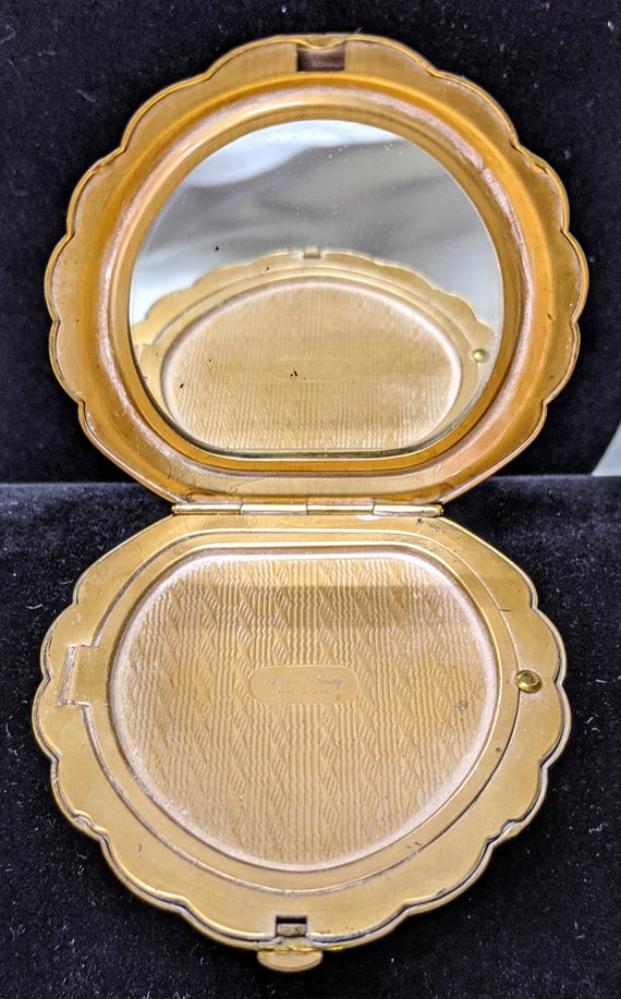 Vintage American Beauty Compact with Original Box - image 4