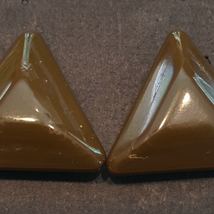 Bakelite Clip Earring Set