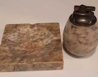Set vintage di accendino da tavolo e posacenere in alabastro