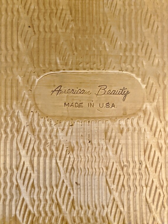 Vintage American Beauty Compact with Original Box - image 5