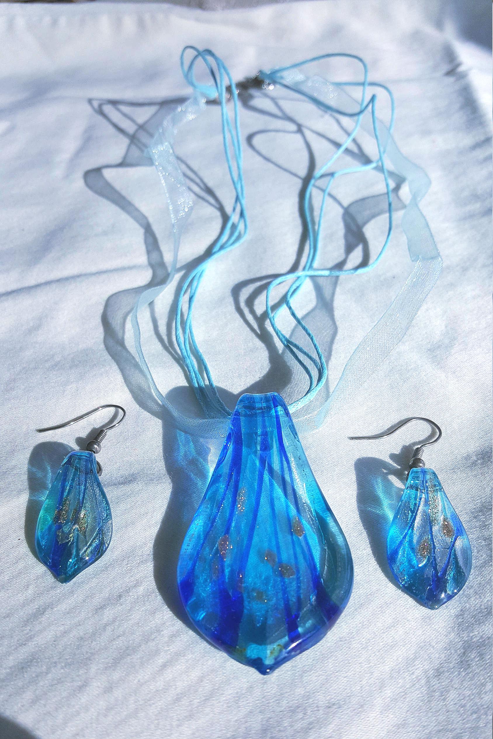 Art Glass Necklace and Earring Set - Etsy
