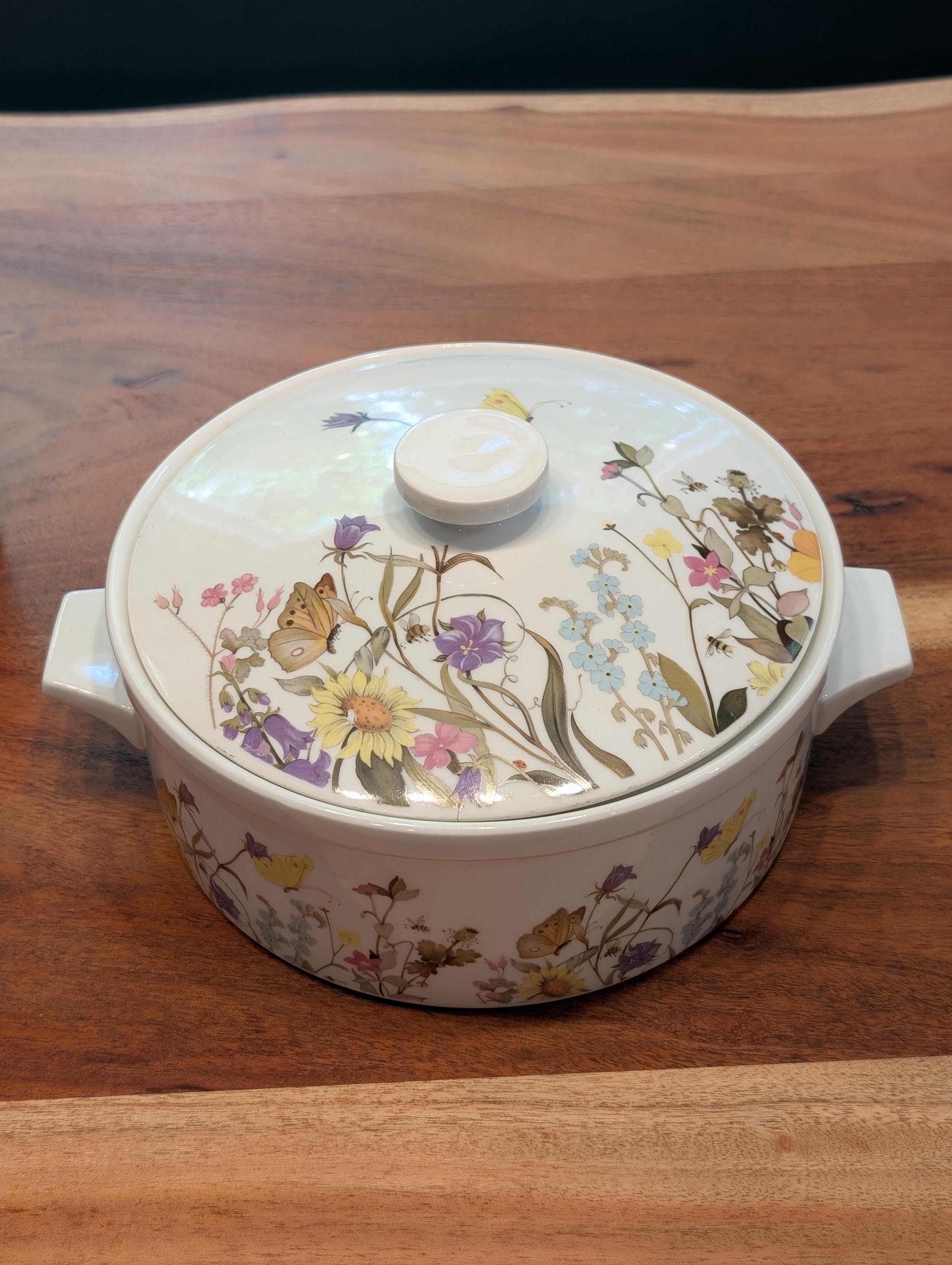 25 Piece Collection Nature Garden Society by Enesco Japan Vintage