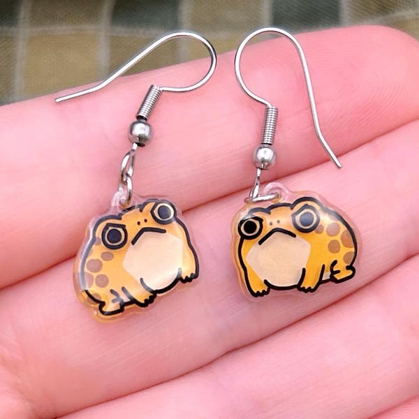 Pendientes colgantes de Rana Gruñona - Joyería con diseño de la Rana del Desierto, dibujada y pintada a mano, inspirada en el meme de la rana.