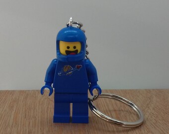 lego spaceman keyring