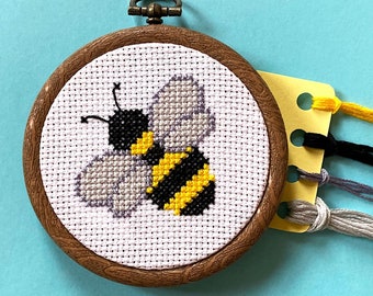 Bee Cross Stitch Kit - Beginners Mini Counted Cross Stitch Kit - DIY Craft Kits, Wildlife Needlepoint