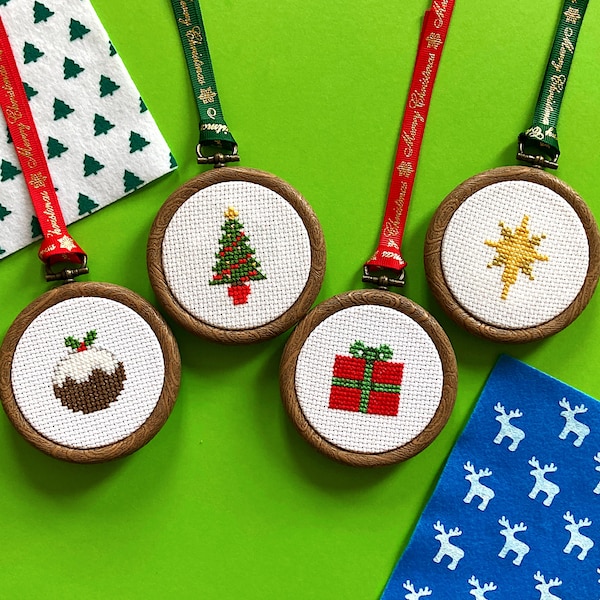 Christmas Cross Stitch Kit - 4 Pattern Set - Christmas Pudding, Tree, Present and Star DIY Christmas Ornament Counted Cross Stitch Craft Set