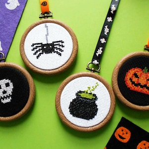 Halloween Cross Stitch Kit - 4 Pattern Set - Pumpkin, Cauldron, Spider, Skull, DIY Mini Halloween Decorations Craft Set