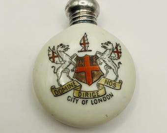 Butelka na perfumy Crested Ware – Birmingham 1910, Schindler & Co