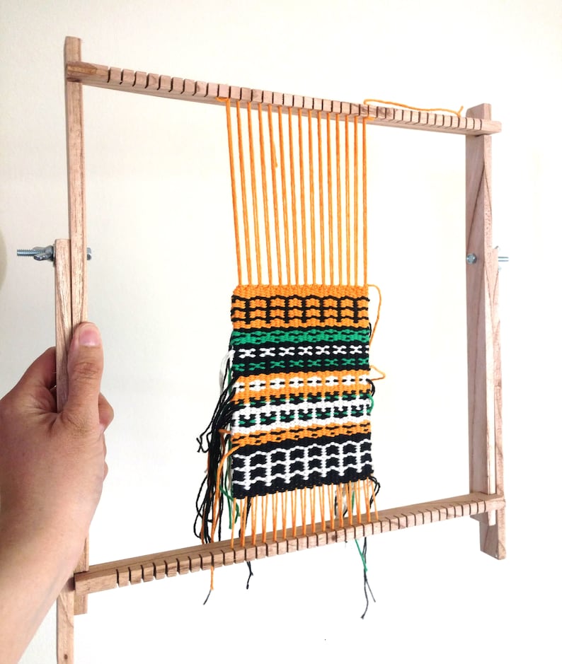 Halloween Krokbragd weaving pattern for frame loom Weave a spooky mini wall hanging Downloadable PDF Ebook image 4