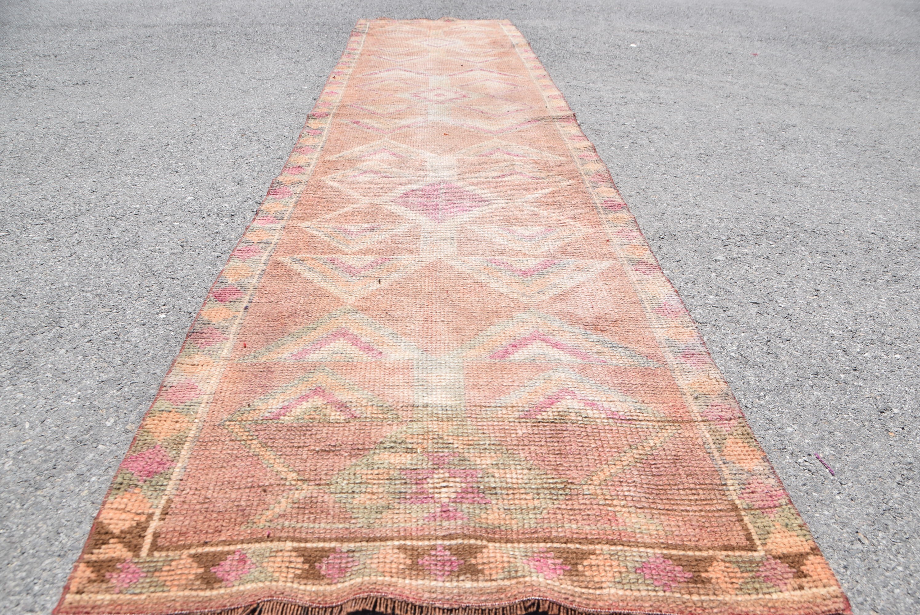 Rugs Home & Living Floor & Rugs Runner Carpet Turkish Rug 31x144 inches