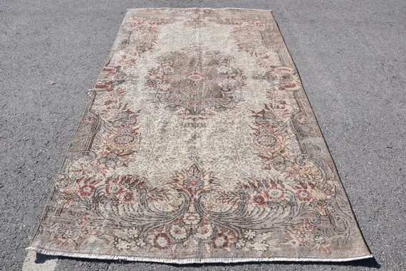 ヴィンテージ トルコラグ　ベージュ トルコラグ、5x9フィート、ベージュヴィンテージトルコラグ