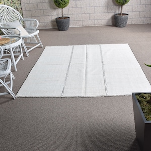 5.7x6.1 ft Turkish Vintage Rug, Area Rug, White Gray Patchwork Wool Rug