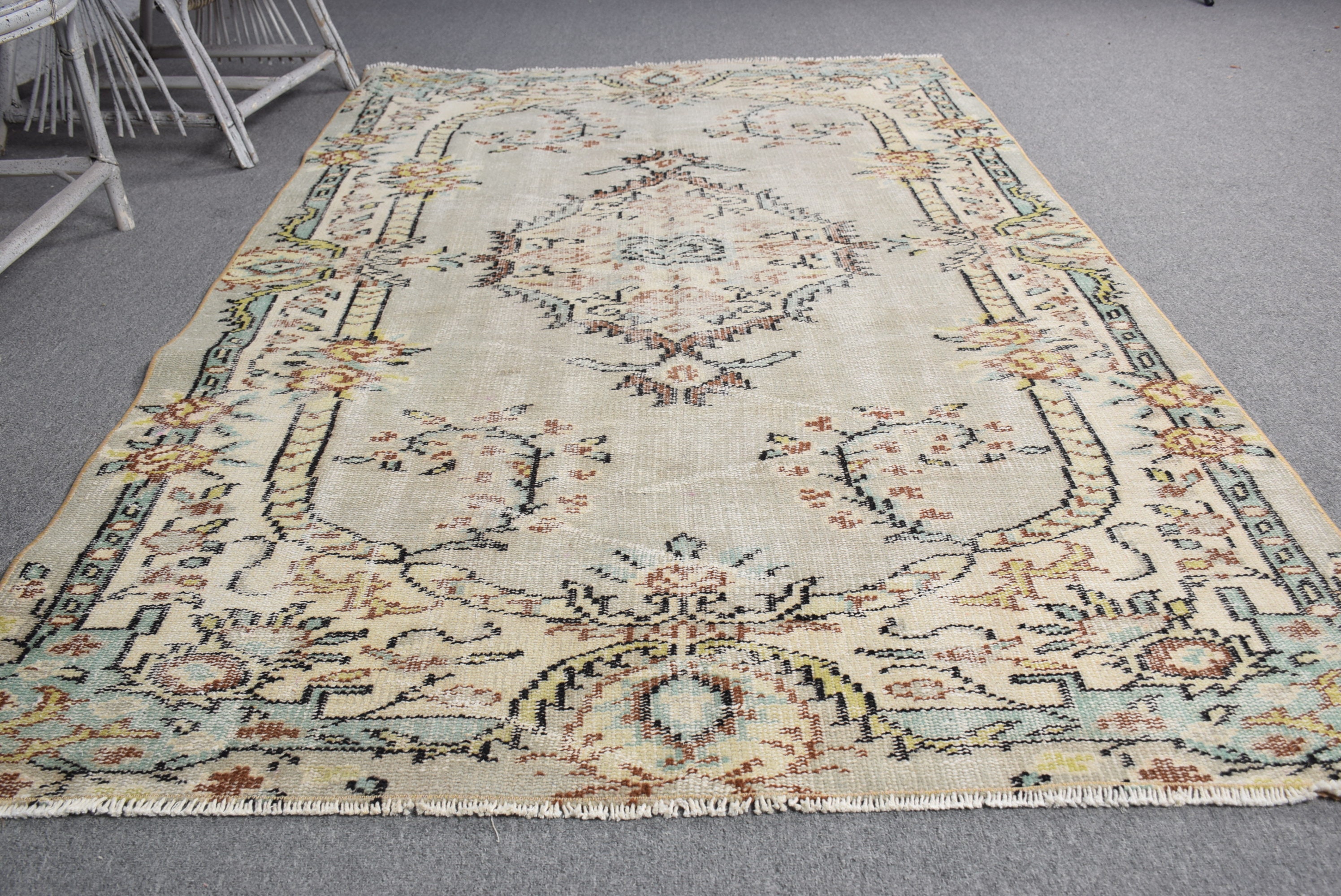Vintage Rug, Turkish Rug, 4.5x7.1 Ft Area Rugs, Anatolian