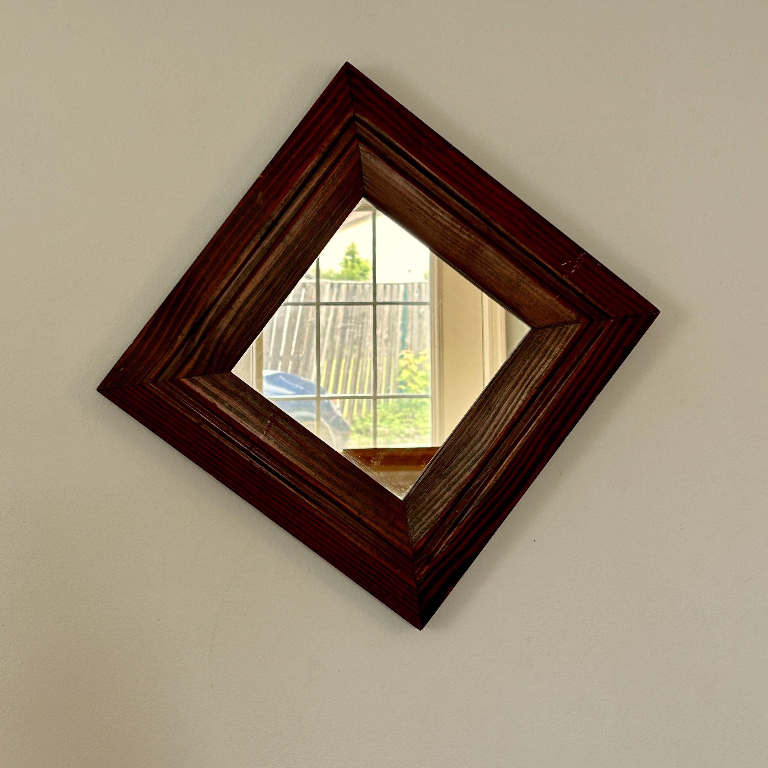 額縁 1970~ Wood Frame Vintage Poster 70x100 walnut wood poster frame - Wide (20 mm) | PlakatKunst.com