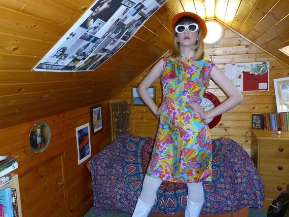 psychedelic shift dress