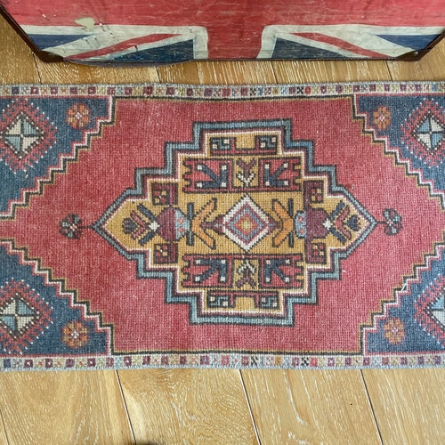 20” x 37” Vintage Turkish Oushak Mat shops Rug Yastik 70's Small Carpet Soft Red, Gray & Gold