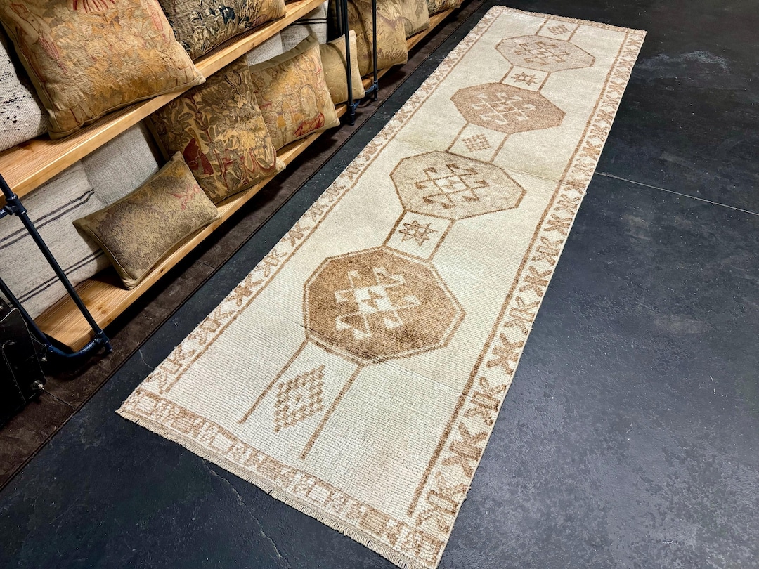 3' X 10'4 Vintage Herki Runner Cream & Light Warm Brown - Etsy