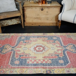 3&#39;7 x 8&#39; Oushak Wide Runner Turkish 1960&#39;s Gallery Rug Red, Yellow & Blue