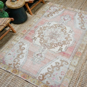 4’3 x 7’2 Antique Oushak Rug Muted Gray, Red + Caramel SB