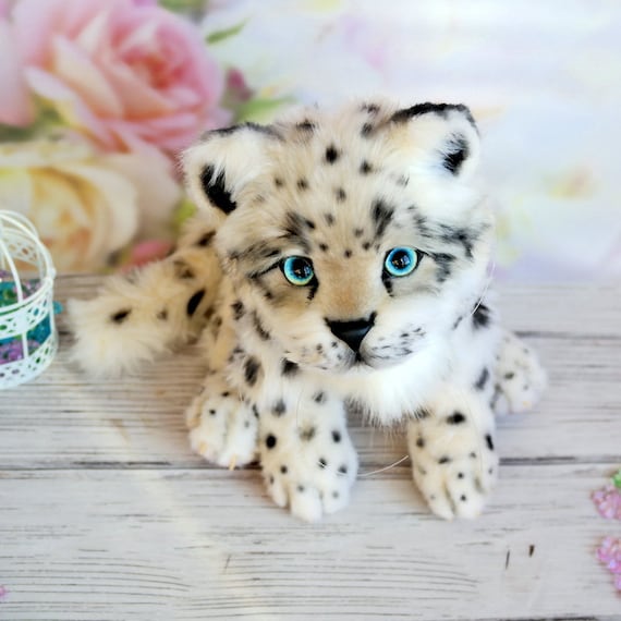 snow leopard toy