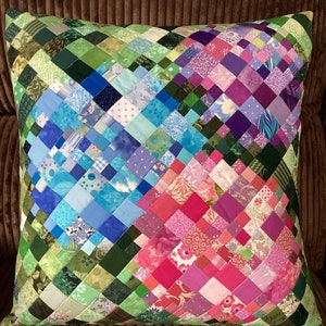 Patchwork-Kissenbezug mit Hortensienblüten