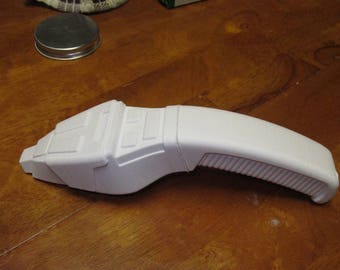 Star Trek TNG/DS9 type 2 phaser prop unfinished kit
