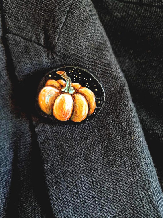 Hand-painted Pumpkin Brooch – Autumn Fall Pin – Halloween Jewelry