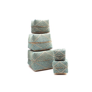 Boite balinaise en perles et bambou - Beige et bleu