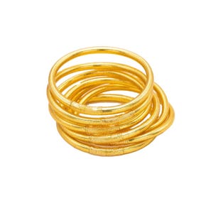 Buddhist bangle with mantra - Gold