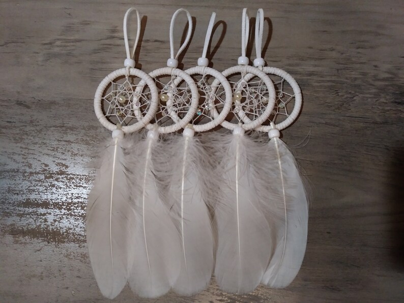 50 Handmade mini small dream catchers white Dreamcatcher car mirror favor baby shower wedding favor Bride