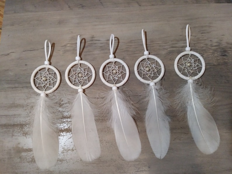 50 Handmade mini small dream catchers white Dreamcatcher car mirror favor baby shower wedding favor Bride