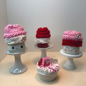 Marshmallow Mug Hat