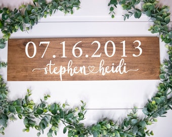 Save the date sign | Wedding announcement sign | Engagement photo prop | Rustic wedding decor | Wedding sign | Elopement sign | Special date