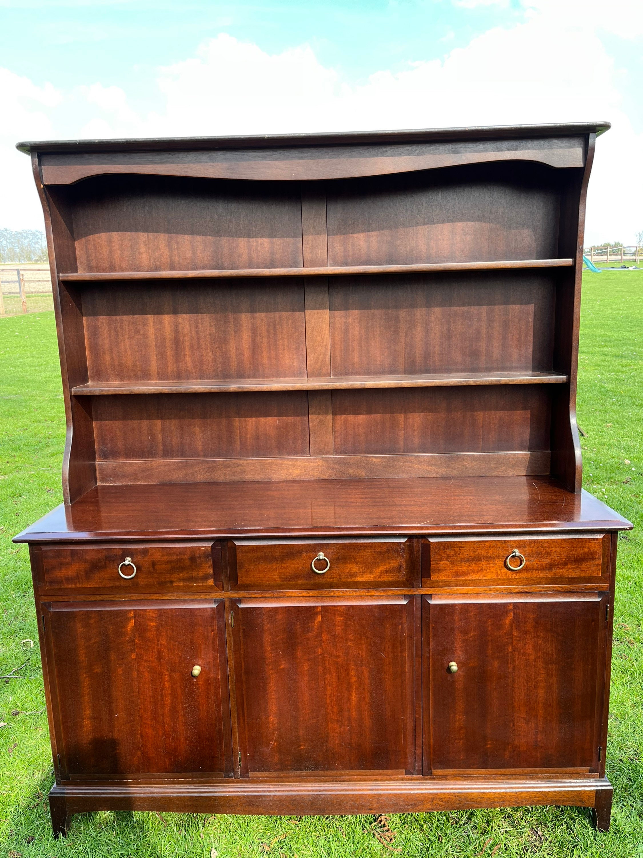 Stag sale welsh dresser