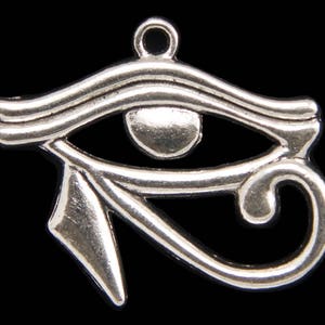 Eye of Horus Antique Silver Pendant Charm - 3 Pieces
