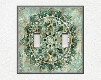 Green Antique Medallion Switch Plate Covers And Outlet Covers - Unique Green Switch Plate Covers And Outlet Covers - Green Wall Plates