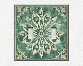 Green Antique Medallion Switch Plate Covers And Outlet Covers - Unique Green Switch Plate Covers And Outlet Covers - Green Wall Plates