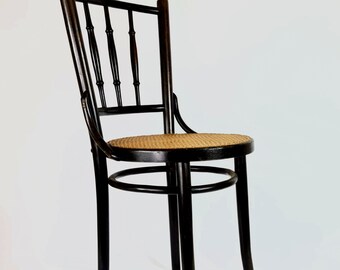 Thonet - Michael Thonet - 'Bentwood' - café chair - theatre chair - bistro chair - black lacquered - Romania - 1920