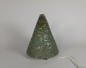 Lampe Pyramide vintage - composée de morceaux de verre - moderne - Verre et métal - France - Années 70