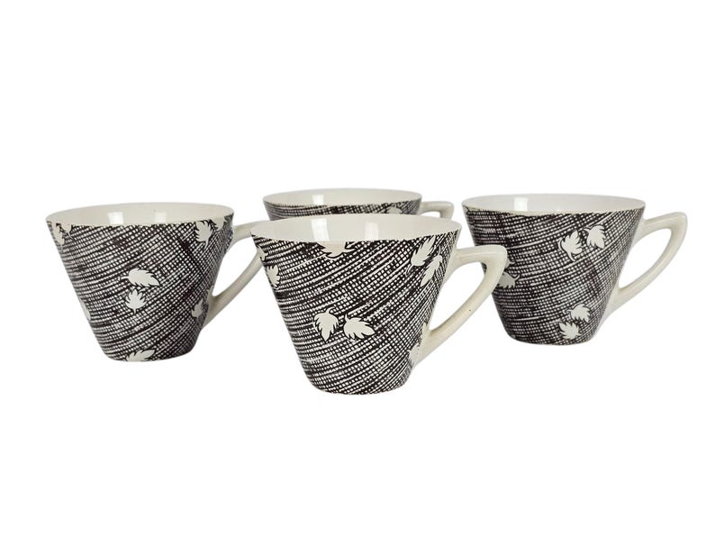 Plateelbakkerij Zuid Holland (PZH) - Gouda - Holanda - xícaras e pires (4) - 1950 imagem 3