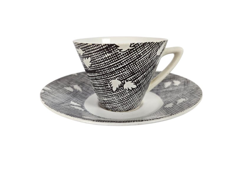 Plateelbakkerij Zuid Holland (PZH) - Gouda - Holanda - xícaras e pires (4) - 1950 imagem 7