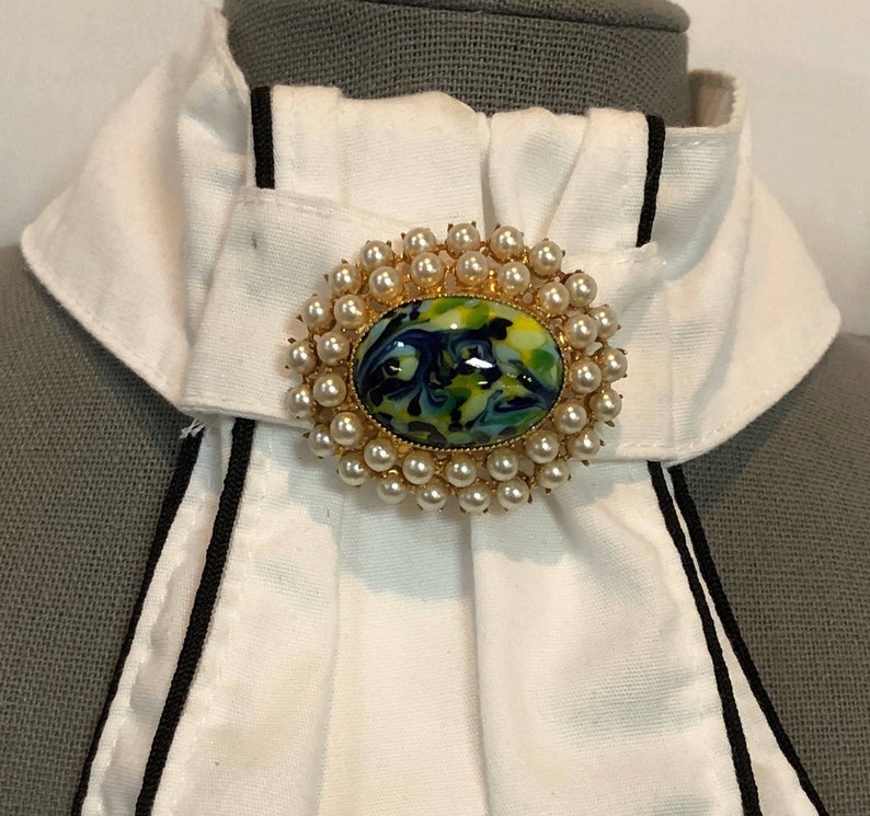 Dressage stock tie pin