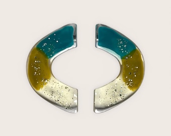 DEEP HOOK EARRINGS