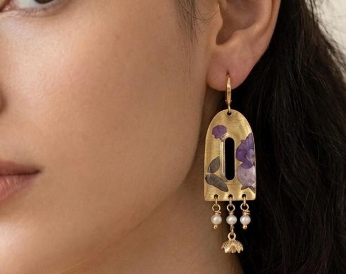 LILAC EARRINGS
