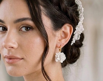 WHITE CARNATION EARRINGS